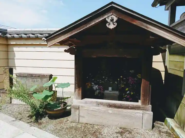 真源寺の末社・摂社