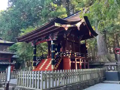 北口本宮冨士浅間神社の末社・摂社