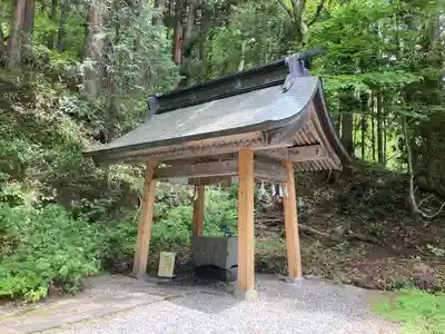 戸隠神社宝光社の手水舎