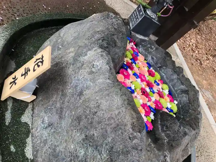 月寒神社の{uncategorized: "未分類", other: "その他", undefined: "問題あり", building: "その他建物", grave: "お墓", sacred_gate: "鳥居", guardian: "狛犬", statue: "像", buddha: "仏像", history: "歴史", nature: "自然", garden: "庭園", animal: "動物", pagoda: "塔", temizu: "手水舎", mountain_gate: "山門・神門", sanctuary: "本殿・本堂", subordinate: "末社・摂社", art: "芸術", scenery: "景色", jizo: "地蔵", ema: "絵馬", goshuin: "御朱印", omikuji: "おみくじ", items: "授与品その他", amulet: "お守り", goshuincho: "御朱印帳", eats: "食事", festival: "お祭り", votive_dance: "神楽", shichigosan: "七五三参", wedding: "結婚式", experience: "体験その他", initially: "初詣", around: "周辺", anti_infection: "感染症対策"}