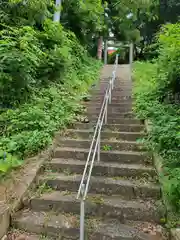 諏訪神社の鳥居