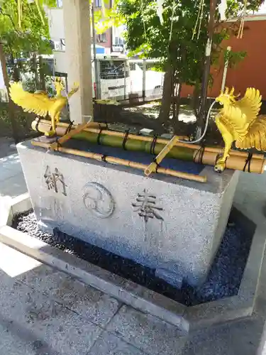 富岡八幡宮の手水