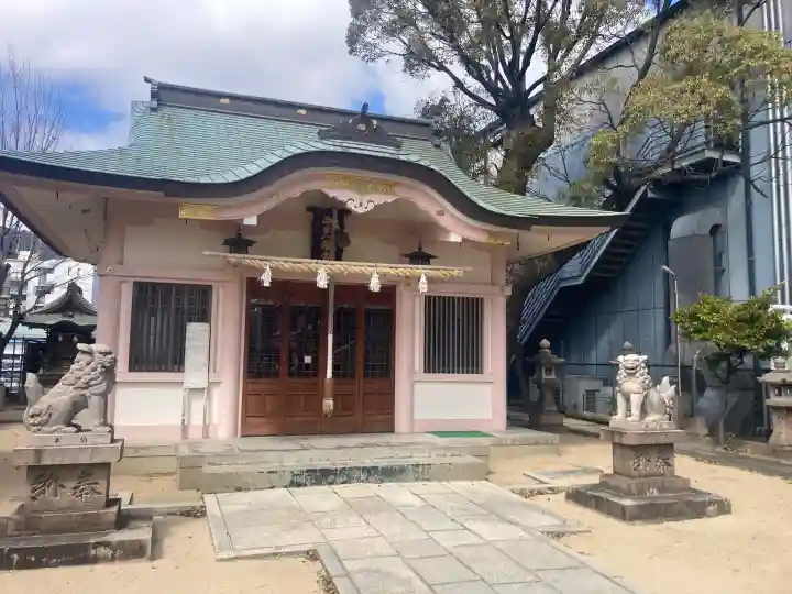 若宮神社の{uncategorized: "未分類", other: "その他", undefined: "問題あり", building: "その他建物", grave: "お墓", sacred_gate: "鳥居", guardian: "狛犬", statue: "像", buddha: "仏像", history: "歴史", nature: "自然", garden: "庭園", animal: "動物", pagoda: "塔", temizu: "手水舎", mountain_gate: "山門・神門", sanctuary: "本殿・本堂", subordinate: "末社・摂社", art: "芸術", scenery: "景色", jizo: "地蔵", ema: "絵馬", goshuin: "御朱印", omikuji: "おみくじ", items: "授与品その他", amulet: "お守り", goshuincho: "御朱印帳", eats: "食事", festival: "お祭り", votive_dance: "神楽", shichigosan: "七五三参", wedding: "結婚式", experience: "体験その他", initially: "初詣", around: "周辺", anti_infection: "感染症対策"}