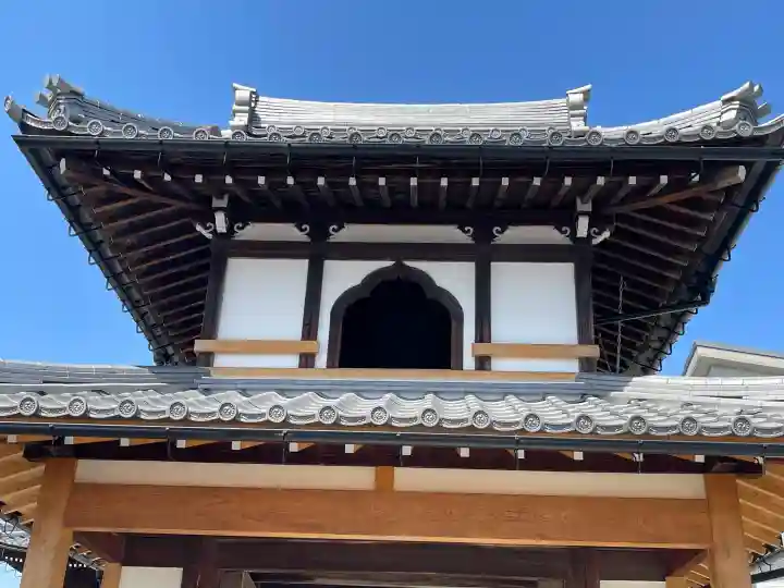 願乗寺の{uncategorized: "未分類", other: "その他", undefined: "問題あり", building: "その他建物", grave: "お墓", sacred_gate: "鳥居", guardian: "狛犬", statue: "像", buddha: "仏像", history: "歴史", nature: "自然", garden: "庭園", animal: "動物", pagoda: "塔", temizu: "手水舎", mountain_gate: "山門・神門", sanctuary: "本殿・本堂", subordinate: "末社・摂社", art: "芸術", scenery: "景色", jizo: "地蔵", ema: "絵馬", goshuin: "御朱印", omikuji: "おみくじ", items: "授与品その他", amulet: "お守り", goshuincho: "御朱印帳", eats: "食事", festival: "お祭り", votive_dance: "神楽", shichigosan: "七五三参", wedding: "結婚式", experience: "体験その他", initially: "初詣", around: "周辺", anti_infection: "感染症対策"}