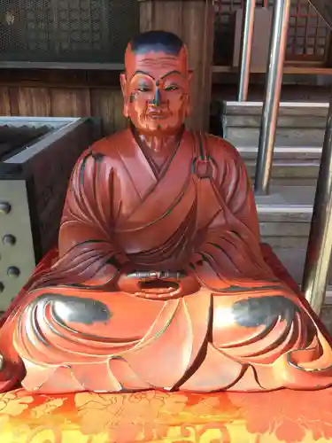 高幡不動尊　金剛寺の像