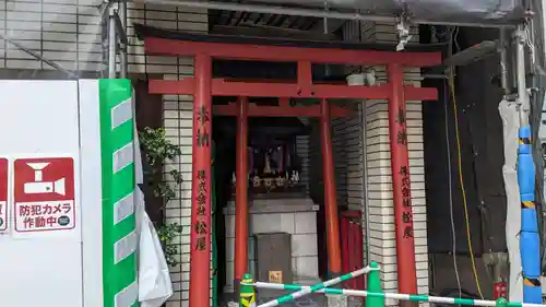 朝日稲荷神社の末社・摂社