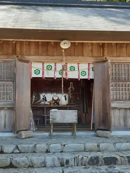 比婆山久米神社の本殿・本堂