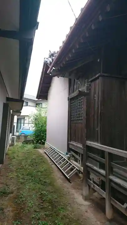 三ツ木神社の本殿・本堂