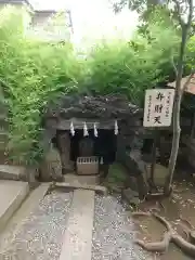 鳩ヶ谷氷川神社の末社