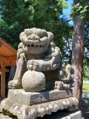 高司神社〜むすびの神の鎮まる社〜の狛犬