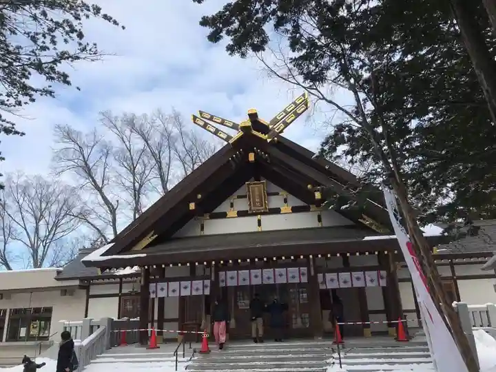 新琴似神社の本殿・本堂