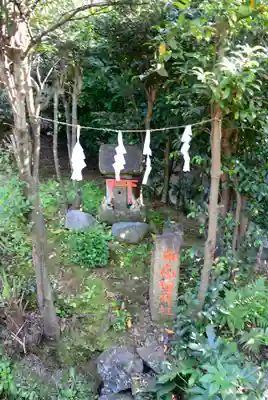 横浜御嶽神社の末社・摂社