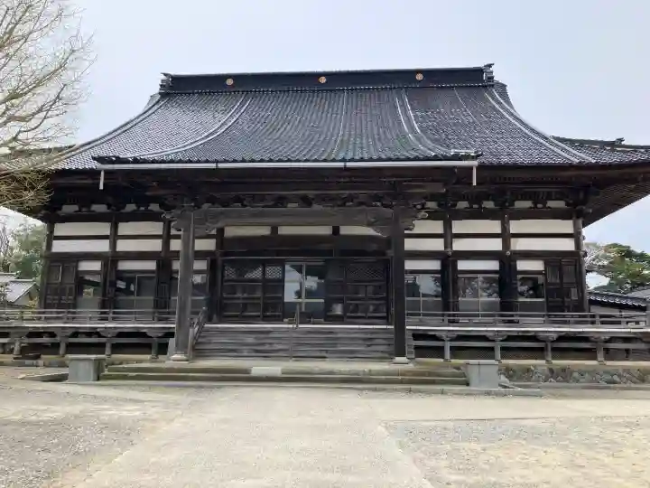 本念寺の{uncategorized: "未分類", other: "その他", undefined: "問題あり", building: "その他建物", grave: "お墓", sacred_gate: "鳥居", guardian: "狛犬", statue: "像", buddha: "仏像", history: "歴史", nature: "自然", garden: "庭園", animal: "動物", pagoda: "塔", temizu: "手水舎", mountain_gate: "山門・神門", sanctuary: "本殿・本堂", subordinate: "末社・摂社", art: "芸術", scenery: "景色", jizo: "地蔵", ema: "絵馬", goshuin: "御朱印", omikuji: "おみくじ", items: "授与品その他", amulet: "お守り", goshuincho: "御朱印帳", eats: "食事", festival: "お祭り", votive_dance: "神楽", shichigosan: "七五三参", wedding: "結婚式", experience: "体験その他", initially: "初詣", around: "周辺", anti_infection: "感染症対策"}