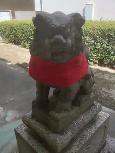 神明社・土之宮合殿の狛犬