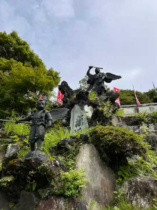 建長寺 半僧坊の像