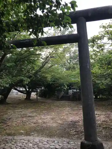 神﨑神社の末社・摂社