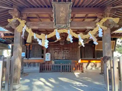 高城神社の本殿