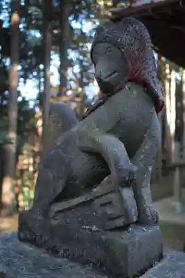 朝日稲荷神社の狛犬