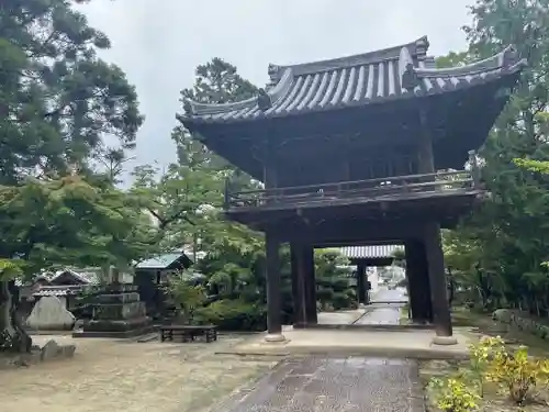 伊勢の国 四天王寺の山門