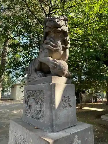 上石原若宮八幡神社の狛犬