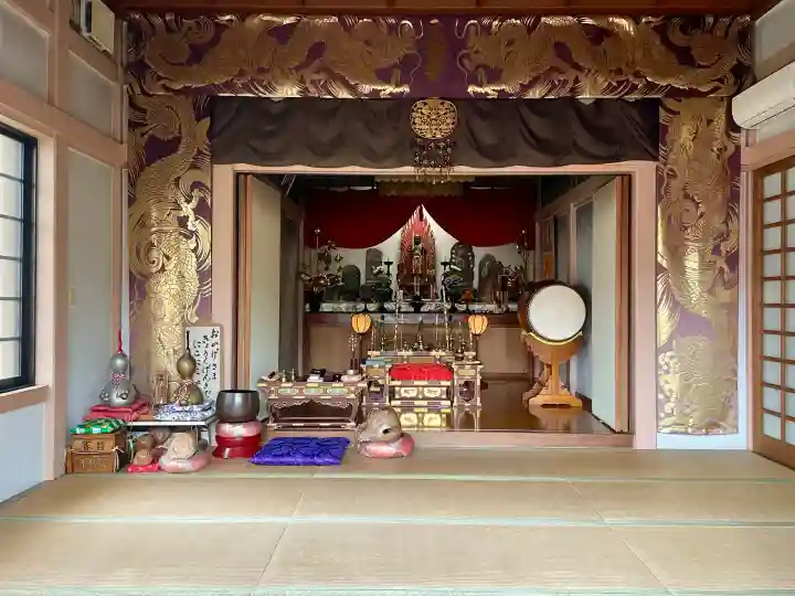 東光寺別院桜ヶ池不動院の{uncategorized: "未分類", other: "その他", undefined: "問題あり", building: "その他建物", grave: "お墓", sacred_gate: "鳥居", guardian: "狛犬", statue: "像", buddha: "仏像", history: "歴史", nature: "自然", garden: "庭園", animal: "動物", pagoda: "塔", temizu: "手水舎", mountain_gate: "山門・神門", sanctuary: "本殿・本堂", subordinate: "末社・摂社", art: "芸術", scenery: "景色", jizo: "地蔵", ema: "絵馬", goshuin: "御朱印", omikuji: "おみくじ", items: "授与品その他", amulet: "お守り", goshuincho: "御朱印帳", eats: "食事", festival: "お祭り", votive_dance: "神楽", shichigosan: "七五三参", wedding: "結婚式", experience: "体験その他", initially: "初詣", around: "周辺", anti_infection: "感染症対策"}