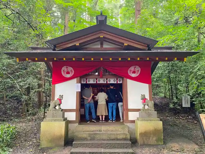 宝登山神社の末社・摂社