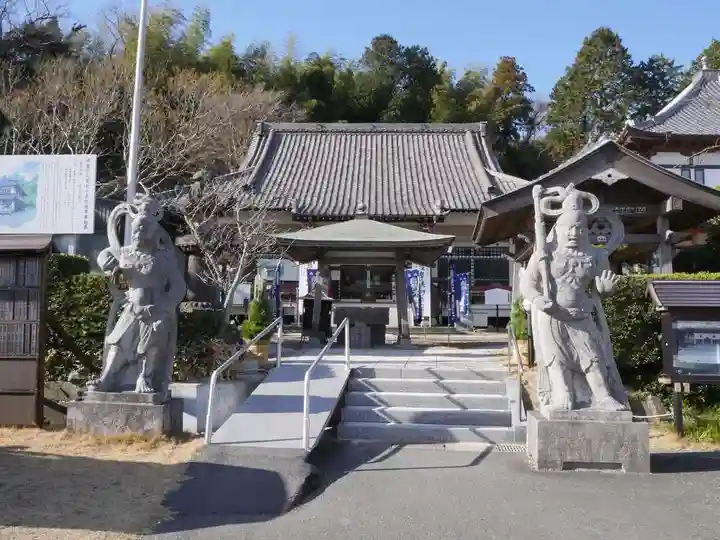 最上寺の本殿・本堂