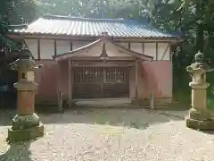 神明社の本殿