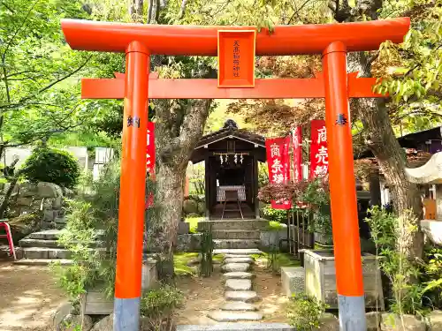 北野天満神社の末社