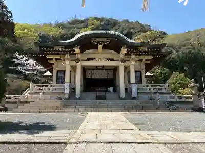 沼名前神社の{uncategorized: "未分類", other: "その他", undefined: "問題あり", building: "その他建物", grave: "お墓", sacred_gate: "鳥居", guardian: "狛犬", statue: "像", buddha: "仏像", history: "歴史", nature: "自然", garden: "庭園", animal: "動物", pagoda: "塔", temizu: "手水舎", mountain_gate: "山門・神門", sanctuary: "本殿・本堂", subordinate: "末社・摂社", art: "芸術", scenery: "景色", jizo: "地蔵", ema: "絵馬", goshuin: "御朱印", omikuji: "おみくじ", items: "授与品その他", amulet: "お守り", goshuincho: "御朱印帳", eats: "食事", festival: "お祭り", votive_dance: "神楽", shichigosan: "七五三参", wedding: "結婚式", experience: "体験その他", initially: "初詣", around: "周辺", anti_infection: "感染症対策"}