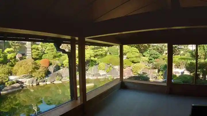 大坊本行寺の庭園