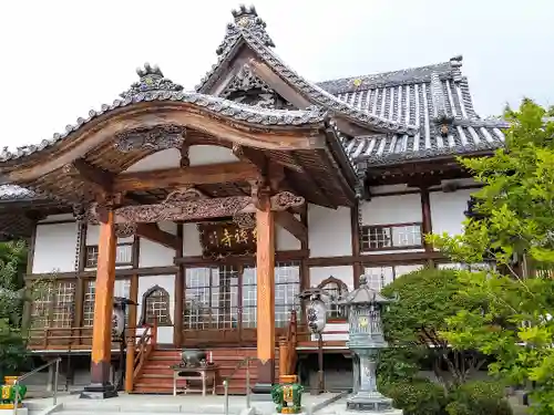 東禅寺の本殿