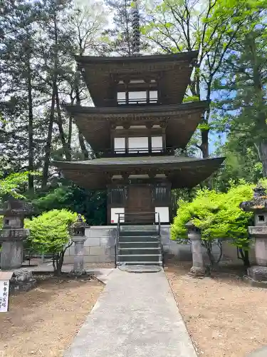 恵林寺の{uncategorized: "未分類", other: "その他", undefined: "問題あり", building: "その他建物", grave: "お墓", sacred_gate: "鳥居", guardian: "狛犬", statue: "像", buddha: "仏像", history: "歴史", nature: "自然", garden: "庭園", animal: "動物", pagoda: "塔", temizu: "手水舎", mountain_gate: "山門・神門", sanctuary: "本殿・本堂", subordinate: "末社・摂社", art: "芸術", scenery: "景色", jizo: "地蔵", ema: "絵馬", goshuin: "御朱印", omikuji: "おみくじ", items: "授与品その他", amulet: "お守り", goshuincho: "御朱印帳", eats: "食事", festival: "お祭り", votive_dance: "神楽", shichigosan: "七五三参", wedding: "結婚式", experience: "体験その他", initially: "初詣", around: "周辺", anti_infection: "感染症対策"}
