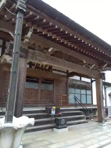 普光寺の本殿・本堂