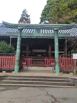 三翁神社の鳥居