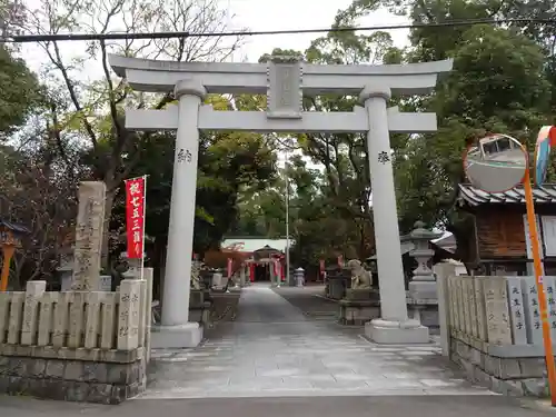 南近義神社の鳥居