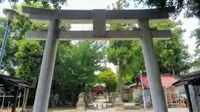 山王稲穂神社の鳥居