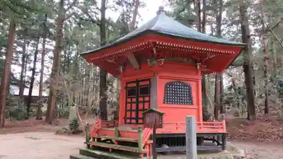 乙寳寺の本殿・本堂