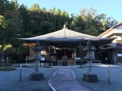 阿弥陀寺の本殿・本堂