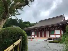 威徳院 極楽寺の本殿