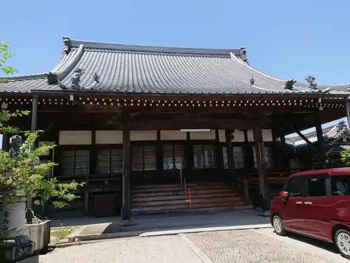 西教寺の本殿・本堂