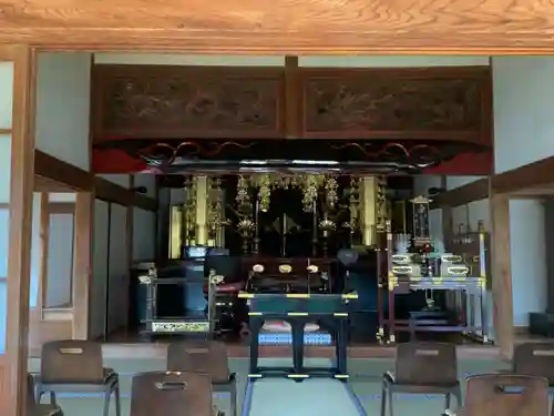 神藏寺の本殿・本堂