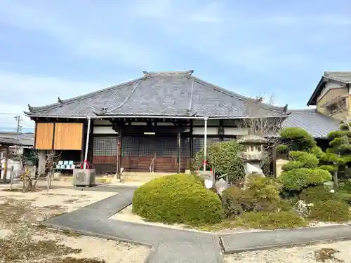 浄安寺の本殿・本堂