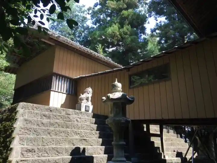 大前神社の本殿・本堂