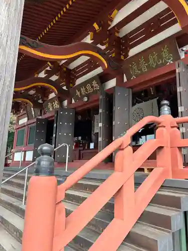 長命寺の本殿