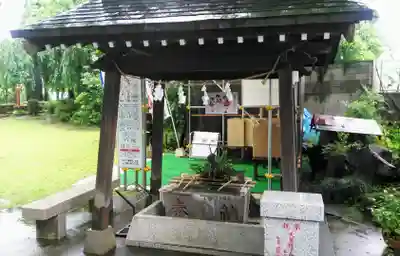 新倉氷川八幡神社の手水舎