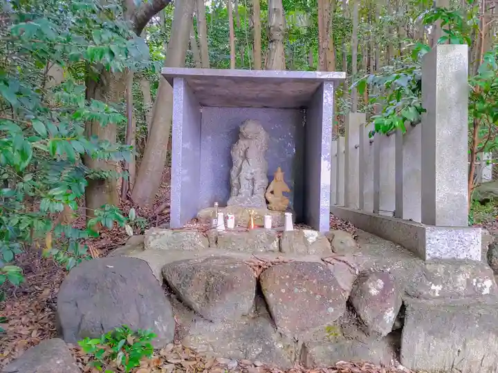 山口八幡社の仏像