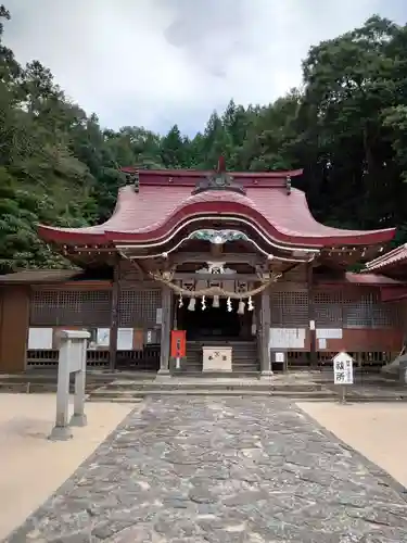 徳佐八幡宮の本殿