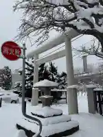 秋葉神社の{uncategorized: "未分類", other: "その他", undefined: "問題あり", building: "その他建物", grave: "お墓", sacred_gate: "鳥居", guardian: "狛犬", statue: "像", buddha: "仏像", history: "歴史", nature: "自然", garden: "庭園", animal: "動物", pagoda: "塔", temizu: "手水舎", mountain_gate: "山門・神門", sanctuary: "本殿・本堂", subordinate: "末社・摂社", art: "芸術", scenery: "景色", jizo: "地蔵", ema: "絵馬", goshuin: "御朱印", omikuji: "おみくじ", items: "授与品その他", amulet: "お守り", goshuincho: "御朱印帳", eats: "食事", festival: "お祭り", votive_dance: "神楽", shichigosan: "七五三参", wedding: "結婚式", experience: "体験その他", initially: "初詣", around: "周辺", anti_infection: "感染症対策"}