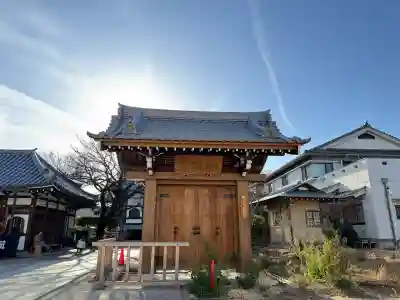 感通寺の{uncategorized: "未分類", other: "その他", undefined: "問題あり", building: "その他建物", grave: "お墓", sacred_gate: "鳥居", guardian: "狛犬", statue: "像", buddha: "仏像", history: "歴史", nature: "自然", garden: "庭園", animal: "動物", pagoda: "塔", temizu: "手水舎", mountain_gate: "山門・神門", sanctuary: "本殿・本堂", subordinate: "末社・摂社", art: "芸術", scenery: "景色", jizo: "地蔵", ema: "絵馬", goshuin: "御朱印", omikuji: "おみくじ", items: "授与品その他", amulet: "お守り", goshuincho: "御朱印帳", eats: "食事", festival: "お祭り", votive_dance: "神楽", shichigosan: "七五三参", wedding: "結婚式", experience: "体験その他", initially: "初詣", around: "周辺", anti_infection: "感染症対策"}